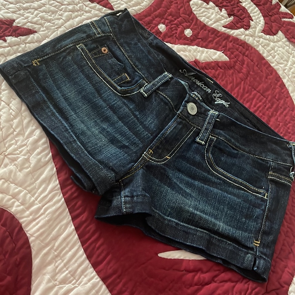 NWOT American Eagle Blue Stretch Denim Jean Shorts Size 4